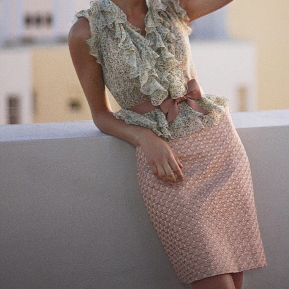 Anthro Leifsdottir Pink Conch Shell Pencil Skirt